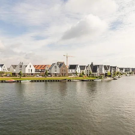 Boothuis 64 *