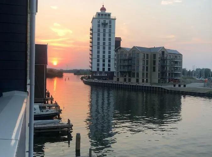 Boothuis 64 شقة *